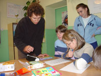 edukatorzy chetnie pomog�
